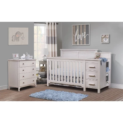 Sorelle Farmhouse Crib & Changer - Weathered White 5 Sorelle Farmhouse Crib & Changer - Weathered White - Image 3
