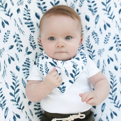 Bebe Au Lait 2pk Muslin Bandana Bib Set 5 Bebe Au Lait 2pk Muslin Bandana Bib Set - Image 3