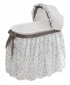 Badger Basket Wishes Oval Bassinet -Graco Sales GUEST 59aa70e0 8bec 4a3c a275 a86887b8aceb