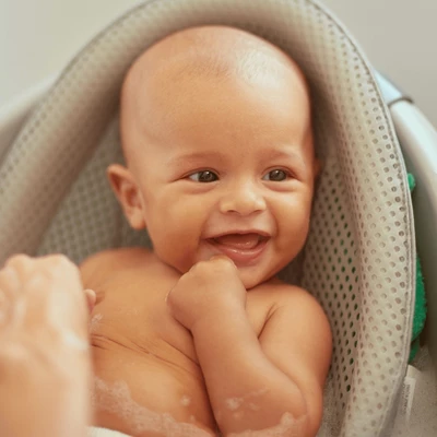 Aveeno Baby Gentle Wash & Shampoo With Natural Oat Extract For Sensitive Hair & Skin - Lightly Scented - 33 Fl Oz 4 Aveeno Baby Gentle Wash & Shampoo With Natural Oat Extract For Sensitive Hair & Skin - Lightly Scented - 33 Fl Oz - Image 2