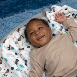 Little Muffincakes Plush Blanket - Ashton -Graco Sales GUEST 7d748f4b 3ed5 4d3e 87e6 cc217b1f7cd2