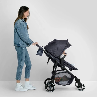 BabyGap By Delta Children 2-in-1 Carriage Stroller 3 BabyGap By Delta Children 2-in-1 Carriage Stroller
