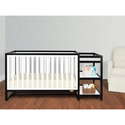 Dream On Me Milo 5-In-1 Convertible Crib And Changing Table 5 Dream On Me Milo 5-In-1 Convertible Crib And Changing Table - Image 3