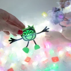 Glo Pals Character Pippa & 6 Green Light Up Water Cubes -Graco Sales GUEST a198545f ab2f 4e3f 90a3 6f0aca235230