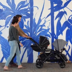 Contours Graco V2 Infant Car Seat Adapter - Black