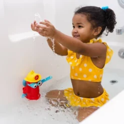 Yookidoo Ready Freddy Sprinkle Bath Toy -Graco Sales GUEST a9897174 a7bd 4dd5 8d2f 95a245c2a409
