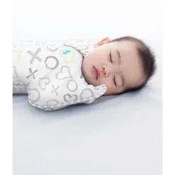 Love To Dream Swaddle UP Silky-Lux Swaddle Wrap - Kisses -Graco Sales GUEST ae037fc9 e8b4 461a a4cf e2d251f86161
