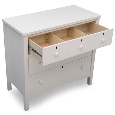 Delta Children Farmhouse 3 Drawer Dresser With Changing Top 9 Delta Children Farmhouse 3 Drawer Dresser With Changing Top - Image 7