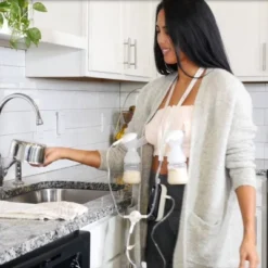 BabyBuddha Double Electric Breast Pump Kit - 17ct -Graco Sales GUEST e60eb74b bb19 4d31 b2f4 9cd5f0e69aef