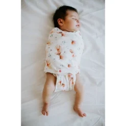 Embe Transitional Swaddle Wrap Out 25 Embe Transitional Swaddle Wrap Out -Graco Sales GUEST ea47d47d abc2 4494 8ae2 749028b1d2d2