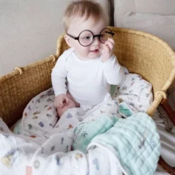 Aden + Anais Muslin Reversible Blanket Hogwarts Essentials -Graco Sales GUEST f2e6be4a 9296 48e9 b7bb b132eea96148