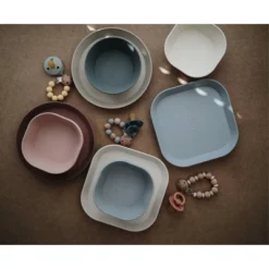 Mushie Square Dinner Bowl -Graco Sales GUEST f8e0d7cd 66e6 4ef7 b175 88f475f68955