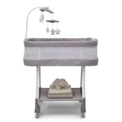 Simmons Kids' Shooting Star Rocking Bassinet With Airflow Mesh - Platinum -Graco Sales GUEST fbea03a8 e11a 4b38 b8f3 1f65f70d1aa4